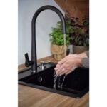 Mitigeur de cuisine Schock Gota avec pommeau de douche noir - Image 4