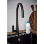 Mitigeur de cuisine Schock Gota avec pommeau de douche noir - Image 5