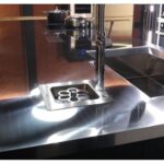 Désinfecteur de verre Thrill Vortex F1 SBI en acier inoxydable intégré - Image 4