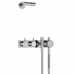 Ensemble de douche Vola 2474S-081D avec mitigeur intégré, pommeau de douche et douchette.