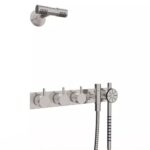 Ensemble de douche Vola 875S-081D avec robinet intégré, pommeau de douche et douchette.