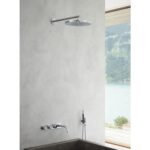 Groupe de douche Vola Combi-22 avec mitigeur thermostatique intégré, pommeau de douche et douchette. - Image 2
